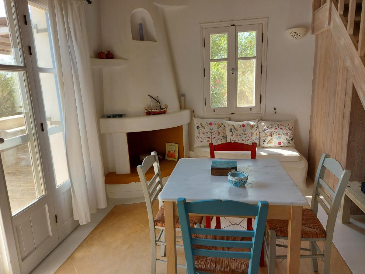 Simos Suites Elafonissos Bagian luar foto