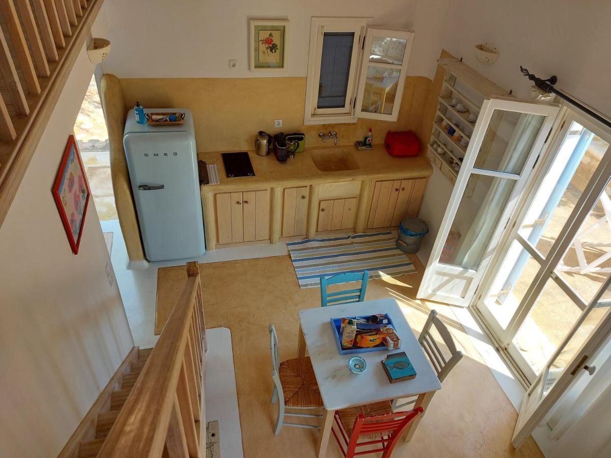 Simos Suites Elafonissos Bagian luar foto